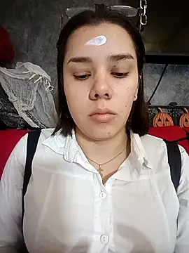 Snapshot of EmmaSulivan chatting on September 30, 12:22 pm EmmaSulivan online show from September 30, 12:22 pm