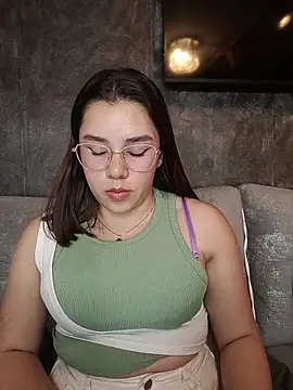 EmmaSulivan online show from March 25, 12:33 am