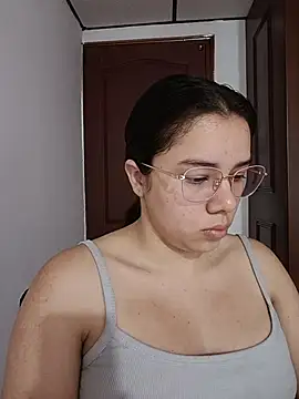 EmmaSulivan online show from February 13, 10:59 am