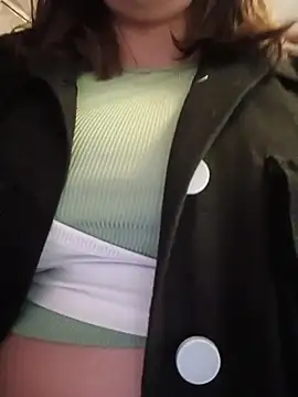 EmmaSulivan online show from April 22, 11:50 am