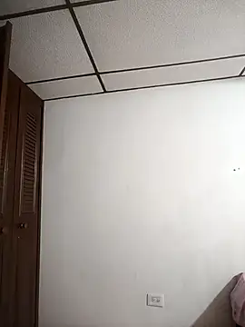 EmmaSulivan online show from December 18, 10:19 am