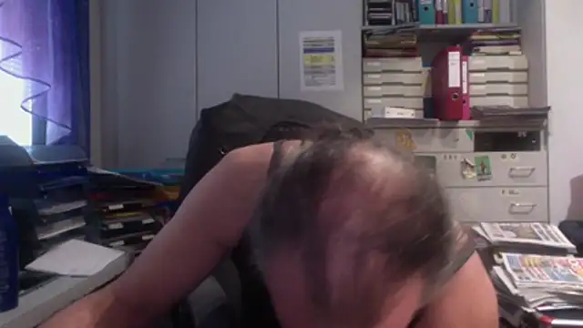 HMStraps01 online show from January 15, 11:24 am