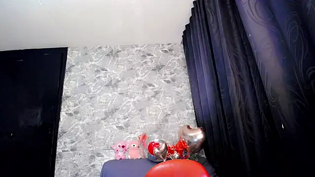 Iris Gill online show from May 13, 3:24 am