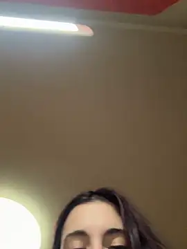 sexymelli18 online show from February 14, 5:35 pm