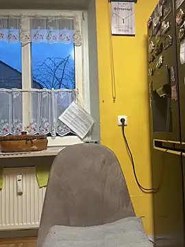 sexymelli18 online show from February 10, 4:39 pm