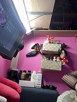 sexymelli18 online show from January 13, 6:56 pm