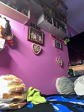 sexymelli18 online show from October 19, 5:26 pm