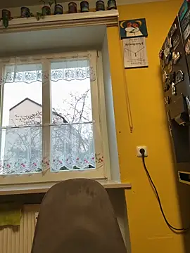 sexymelli18 online show from March 22, 5:25 pm