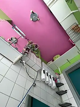 sexymelli18 online show from April 9, 12:44 pm