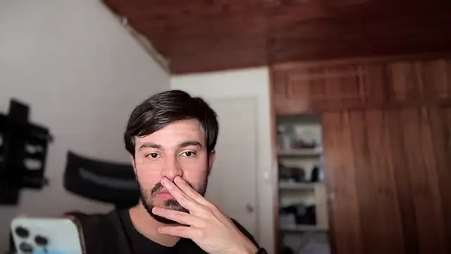 Snapshot of charlie_dom chatting on February 15, 8:45 pm charlie dom online show from February 15, 8:45 pm