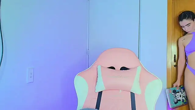 Snapshot of Peach_Rose_ chatting on March 14, 9:10 pm Peach Rose online show from March 14, 9:10 pm