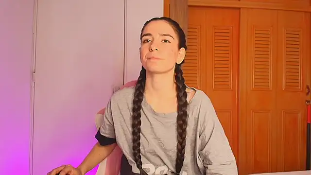 Snapshot of Peach_Rose_ chatting on October 27, 10:11 pm Peach Rose online show from October 27, 10:11 pm