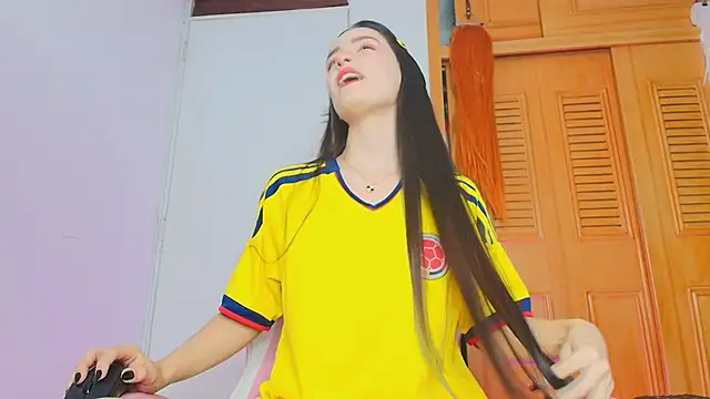 Snapshot of Peach_Rose_ chatting on November 15, 5:06 pm Peach Rose online show from November 15, 5:06 pm