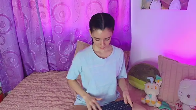 Snapshot of Peach_Rose_ chatting on November 5, 7:06 pm Peach Rose online show from November 5, 7:06 pm