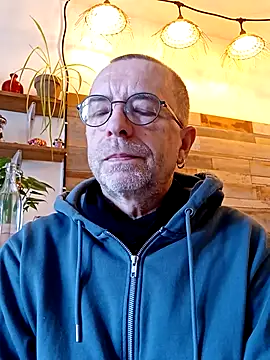 Xavspank2 online show from February 18, 10:01 am