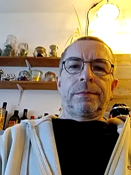 Xavspank2 online show from December 3, 10:14 am