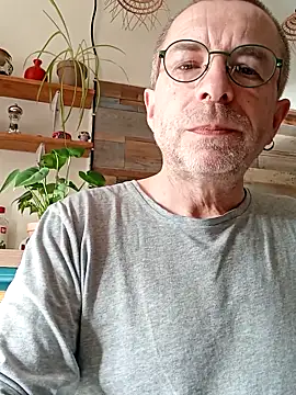 Xavspank2 online show from March 13, 3:28 pm