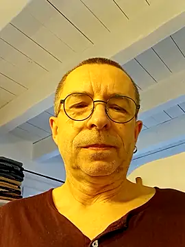 Xavspank2 online show from February 12, 8:47 am