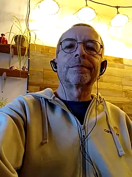 Xavspank2 online show from February 10, 10:36 am