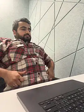 Snapshot of indian_thonger chatting on November 17, 9:46 am indian thonger online show from November 17, 9:46 am