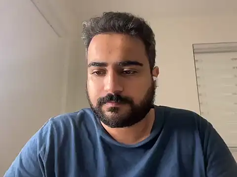 Snapshot of indian_thonger chatting on November 30, 6:14 am indian thonger online show from November 30, 6:14 am