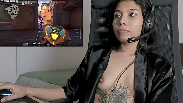 Snapshot of sweet_Amy0 chatting on December 14, 8:09 am sweet Amy0 online show from December 14, 8:09 am