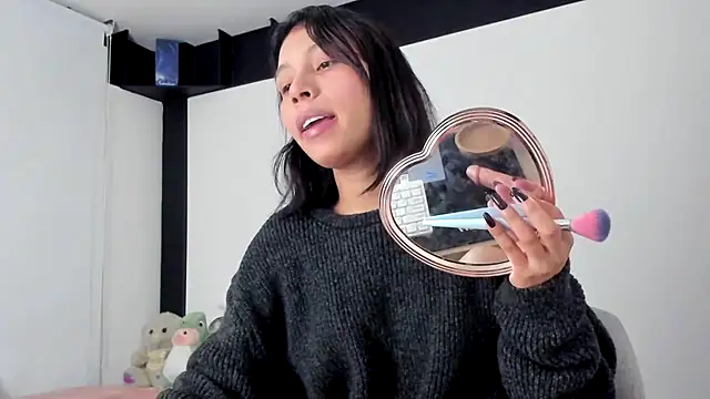 Snapshot of sweet_Amy0 chatting on November 13, 8:24 pm sweet Amy0 online show from November 13, 8:24 pm