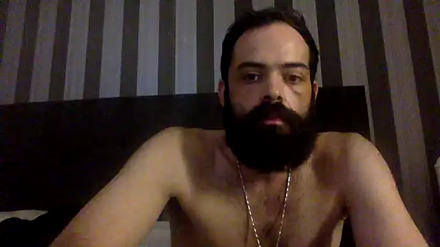 guccititi online show from September 17, 6:37 am