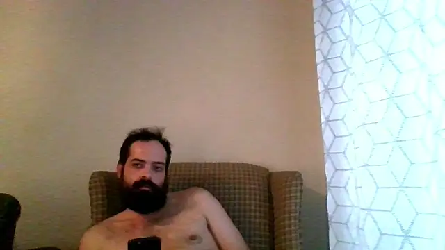 guccititi online show from December 17, 6:46 pm