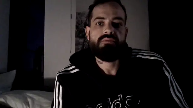 guccititi online show from November 4, 5:22 am