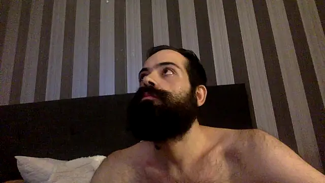 guccititi online show from September 29, 11:54 pm
