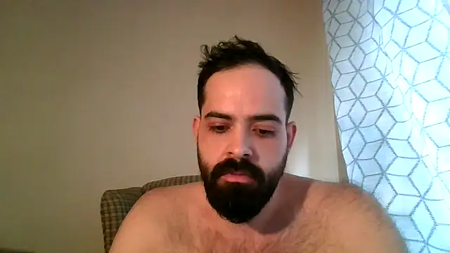 guccititi online show from March 16, 5:26 pm