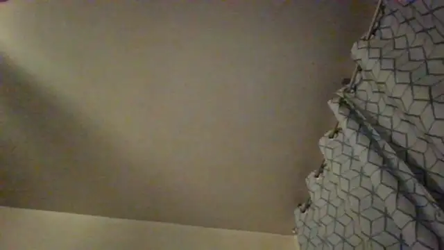 guccititi online show from April 2, 5:03 am