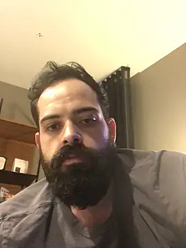 guccititi online show from April 14, 3:55 am