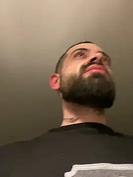 guccititi online show from October 26, 9:42 am