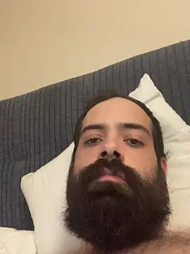 guccititi online show from December 20, 8:01 pm