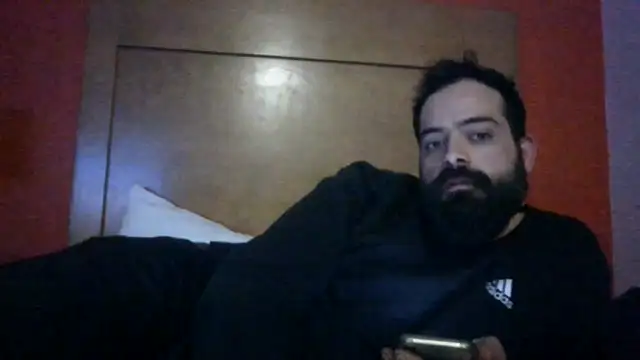 guccititi online show from April 16, 6:25 am