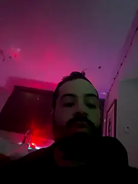 guccititi online show from October 31, 10:23 am