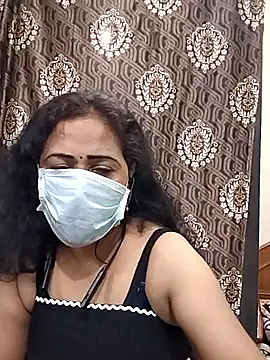 Champ Hot online show from April 30, 6:48 pm