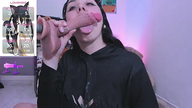 Emma Winslow online show from April 2, 6:20 am