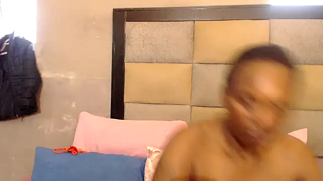 DIVAASS1 online show from March 5, 8:33 am