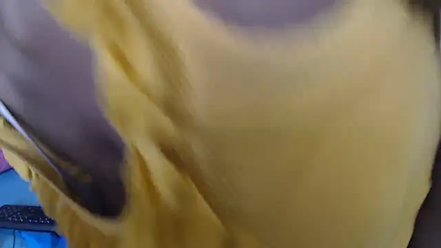 Snapshot of DIVAASS1 chatting on September 11, 10:26 am DIVAASS1 online show from September 11, 10:26 am