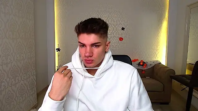 MaxKaiden online show from October 23, 4:55 am