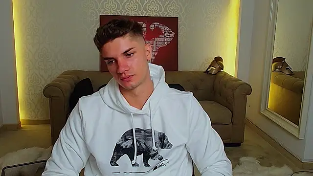 MaxKaiden online show from September 17, 4:25 am