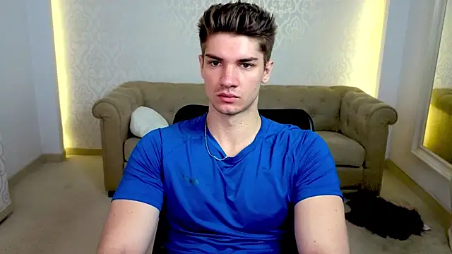 MaxKaiden online show from June 3, 3:51 am
