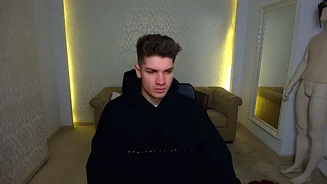 MaxKaiden online show from February 7, 5:59 am