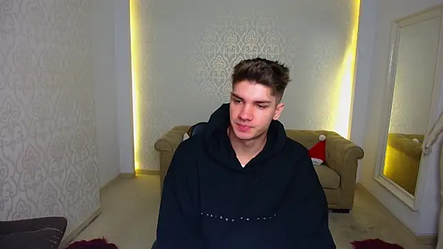 MaxKaiden online show from January 14, 5:33 am