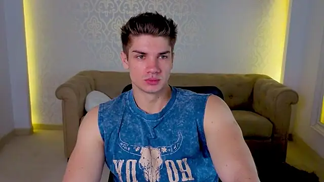 MaxKaiden online show from June 2, 3:39 am