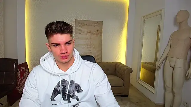 MaxKaiden online show from October 16, 4:43 am