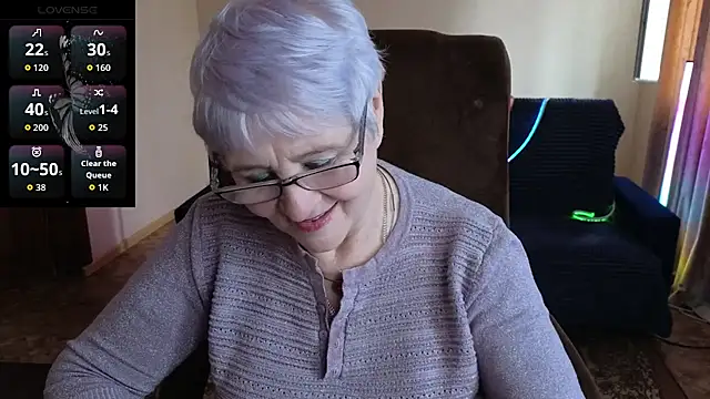 Sandra Snowflake online show from April 3, 10:32 am